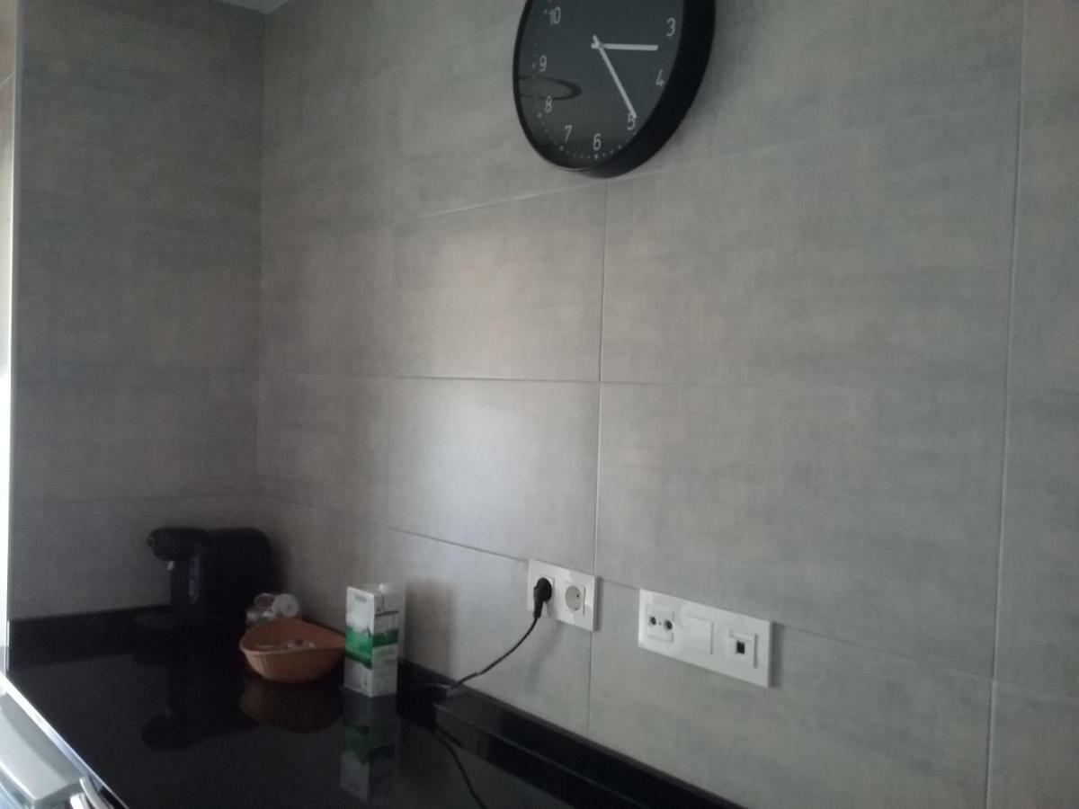 Apartamento Teatinos Malaga Apartment Exterior photo